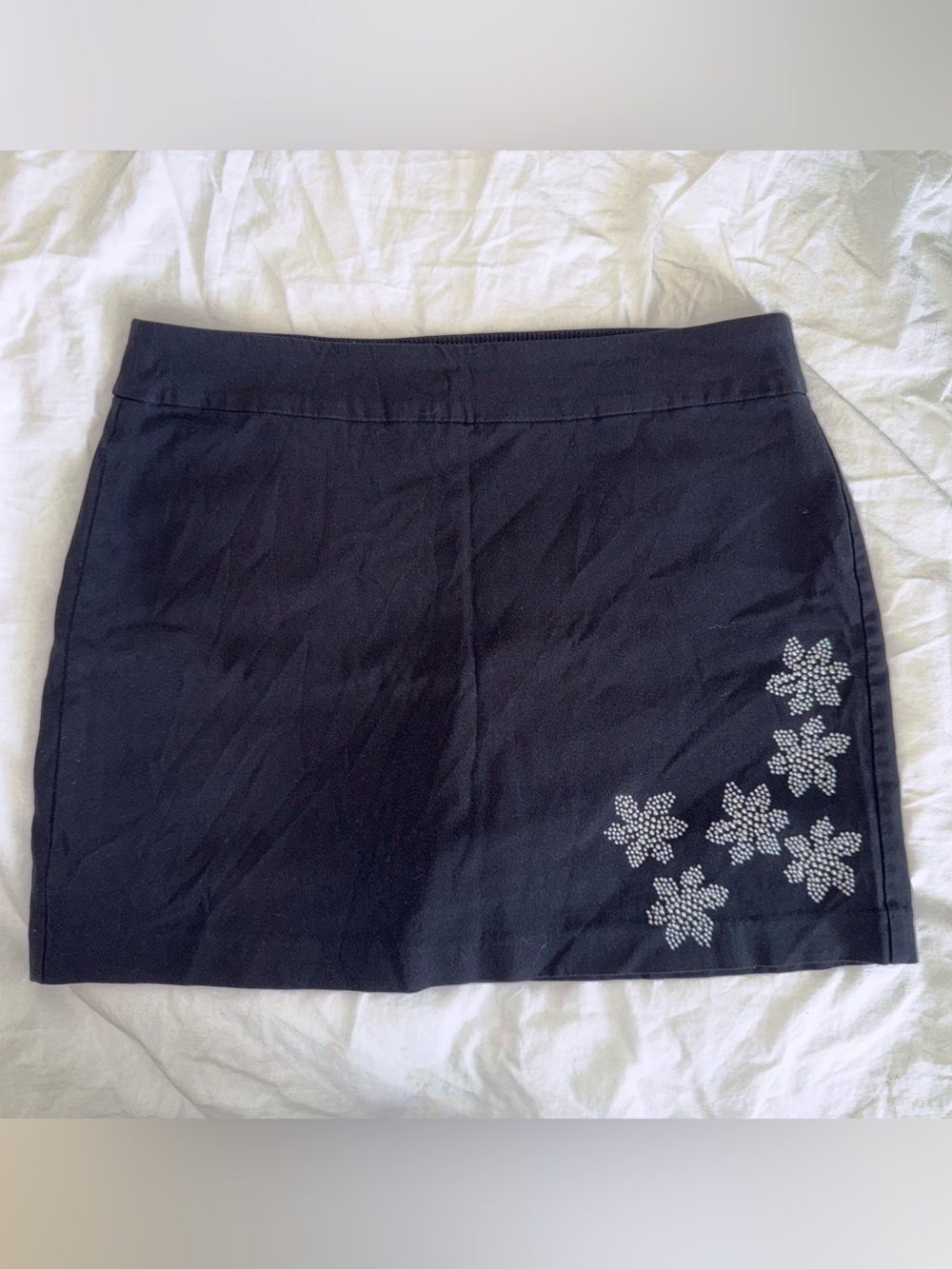 Attyre New York Black Rhinestone Flower Star Mini Skort 12